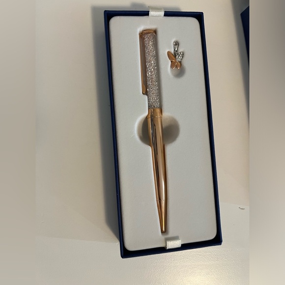 Swarovski Crystalline Celebration Pen (Limited Edition) - Picture 3 of 3